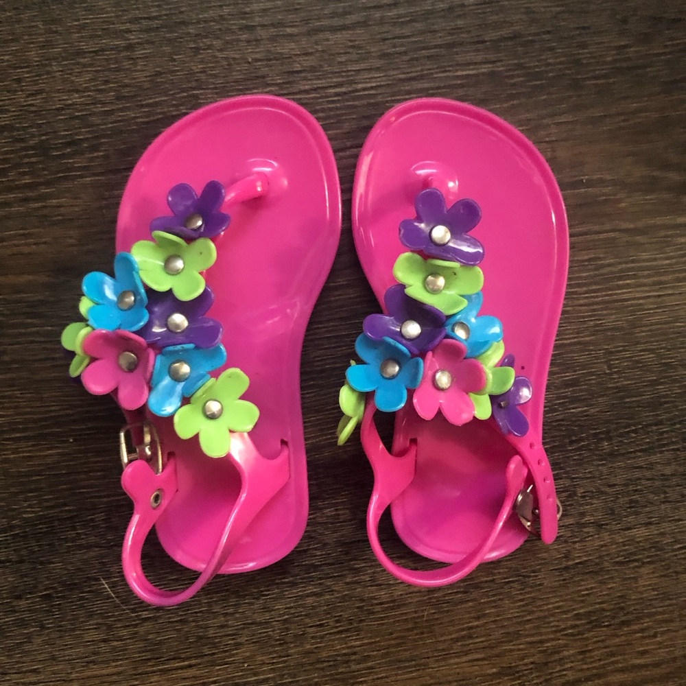 Toddler jellies size 6
